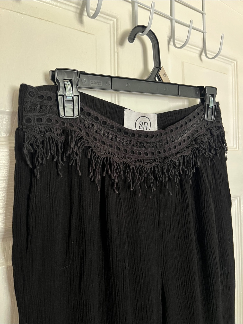 Sloane Rouge black pants - Picture 3 of 6
